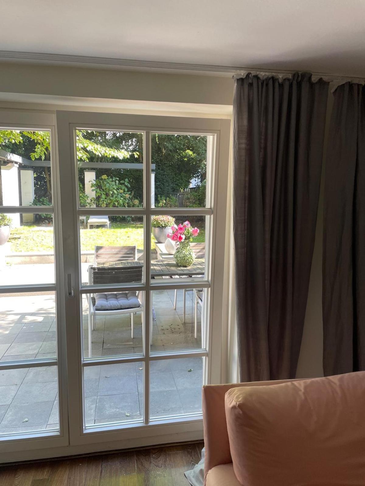 Apartment Luxus Wohnen Am Rhein Nah Der Messe *