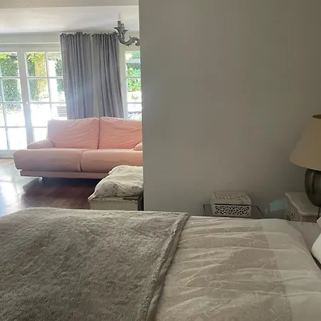 Luxus Wohnen Am Rhein Nah Der Messe Appartement